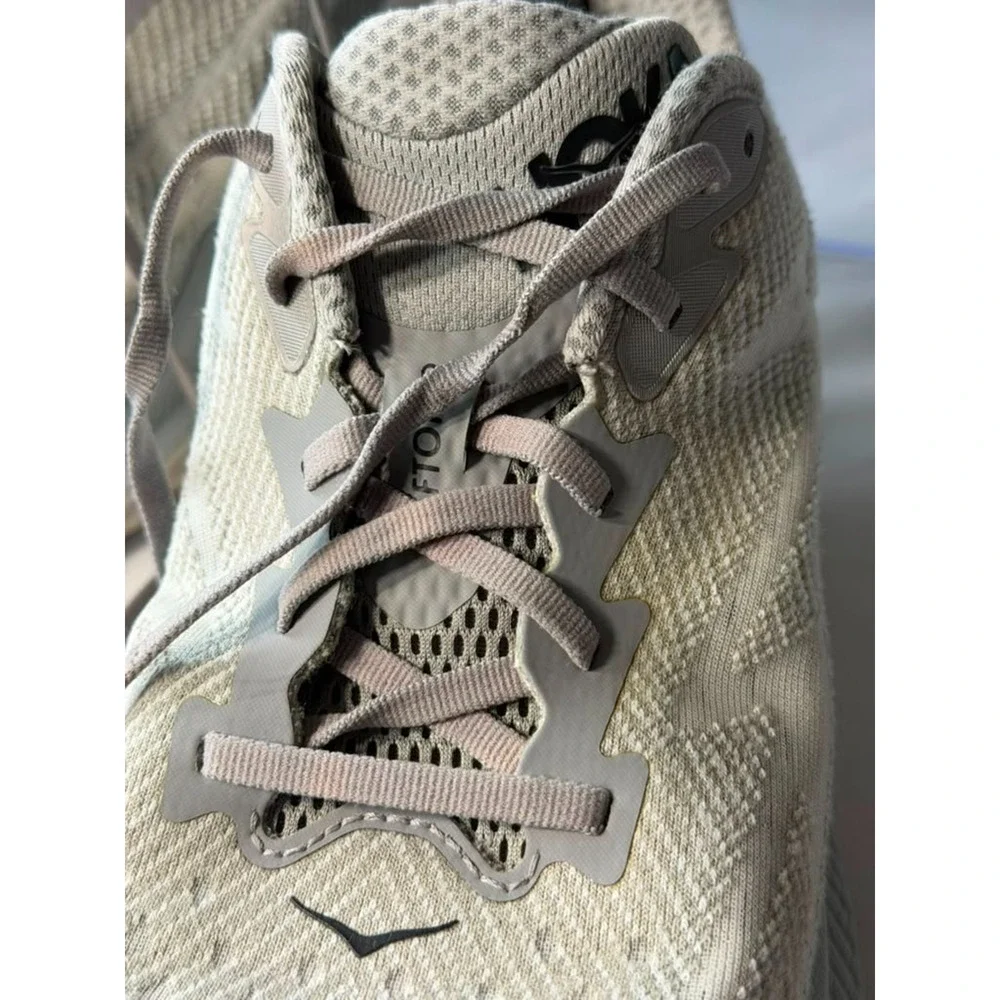 HOKA ONE ONE Clifton 9 Men's Size 12.5 D Running Shoes - Grey / White Pre-Owned